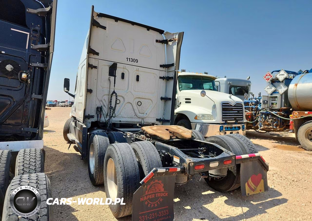 2021 Freightliner Cascadia 126 Semi Truck VIN:1FUJHHDR0MLMW0597 - 2
