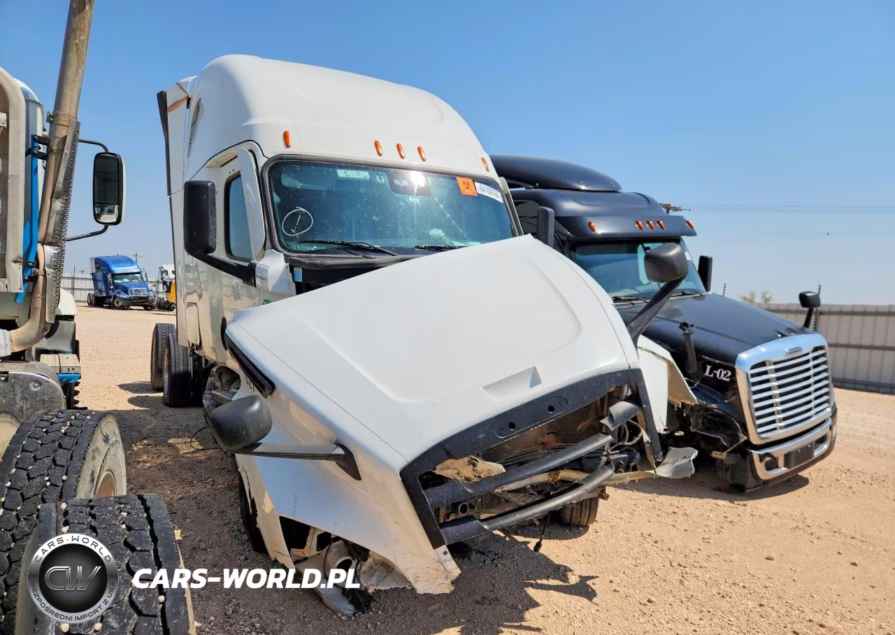 2021 Freightliner Cascadia 126 Semi Truck VIN:1FUJHHDR0MLMW0597 - 4