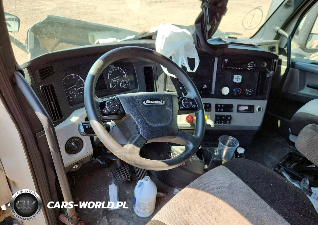 2021 Freightliner Cascadia 126 Semi Truck VIN:1FUJHHDR0MLMW0597 - 8