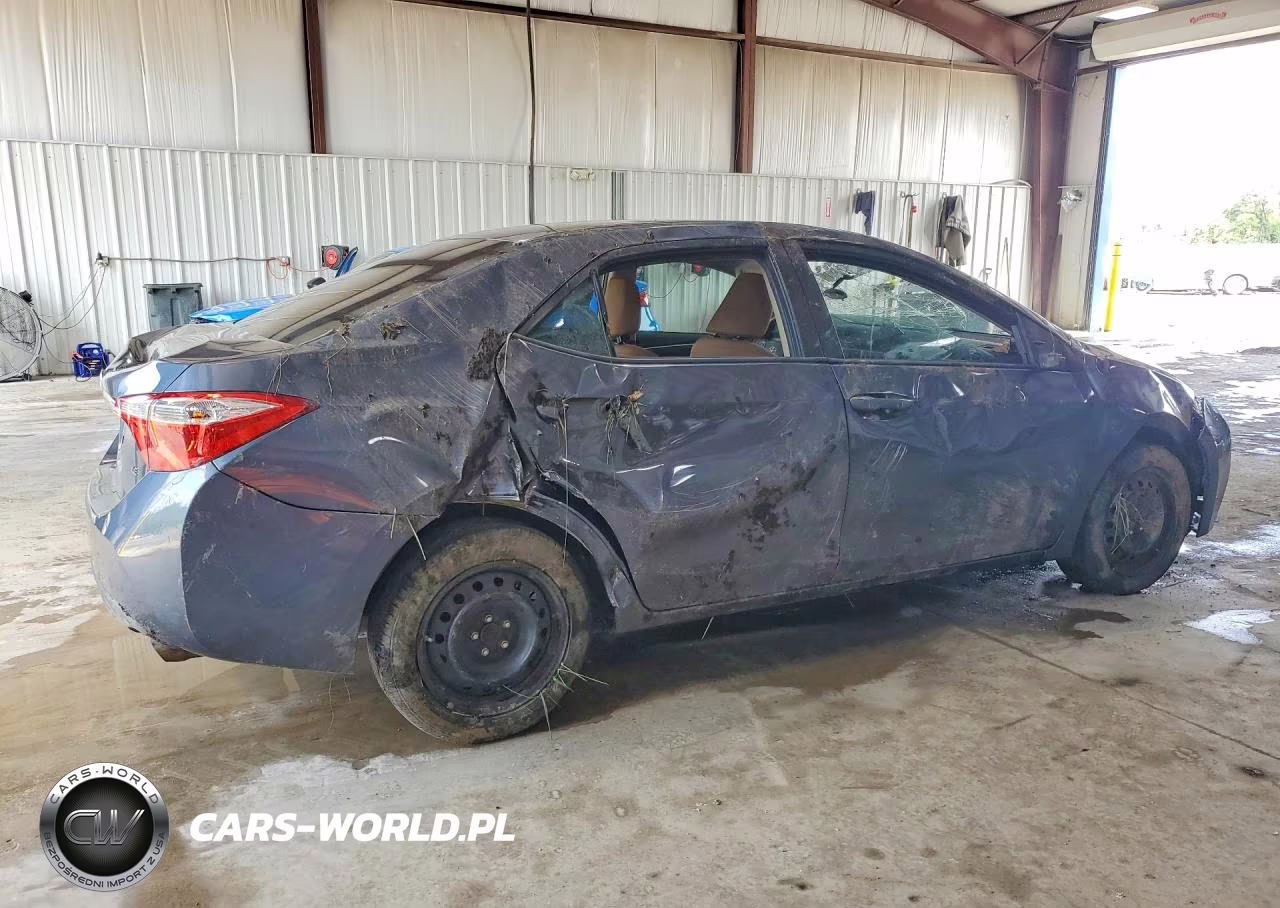 2014 Toyota Corolla Le VIN:5YFBURHE8EP018311 - 3