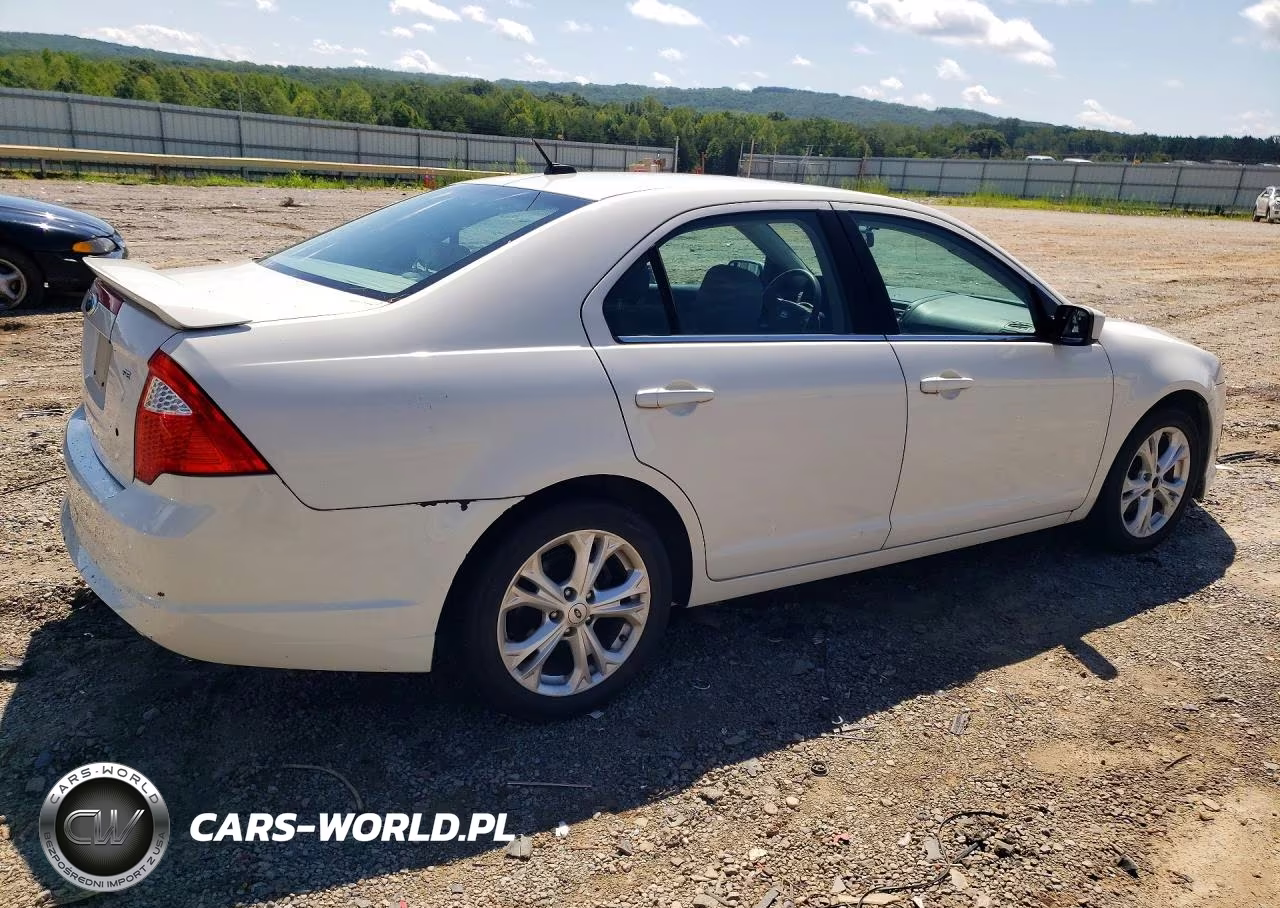 2012 Ford Fusion Se VIN:3FAHP0HA7CR433109 - 3