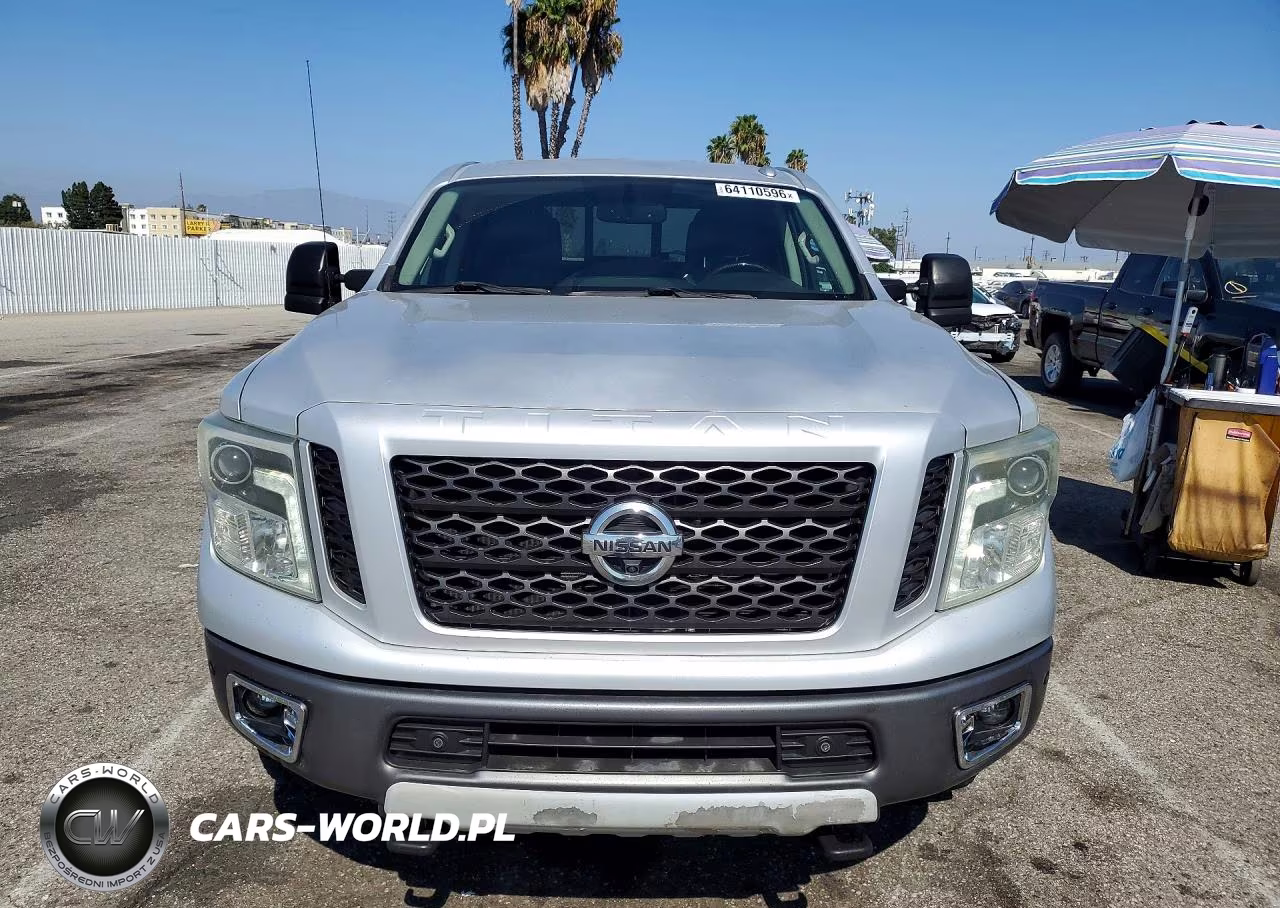 2016 Nissan Titan Xd Pro-4X VIN:1N6AA1F4XGN512330 - 5