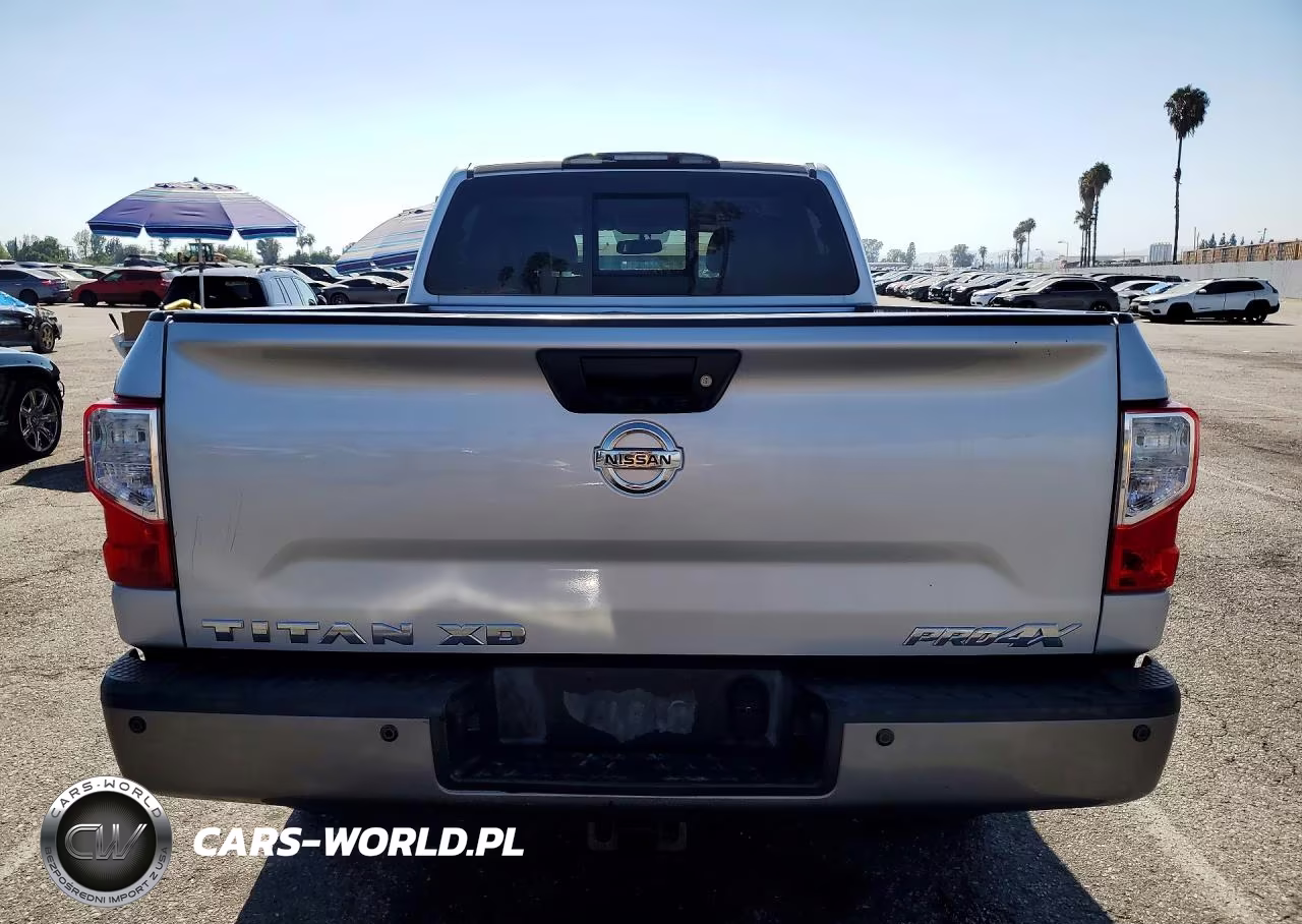 2016 Nissan Titan Xd Pro-4X VIN:1N6AA1F4XGN512330 - 6