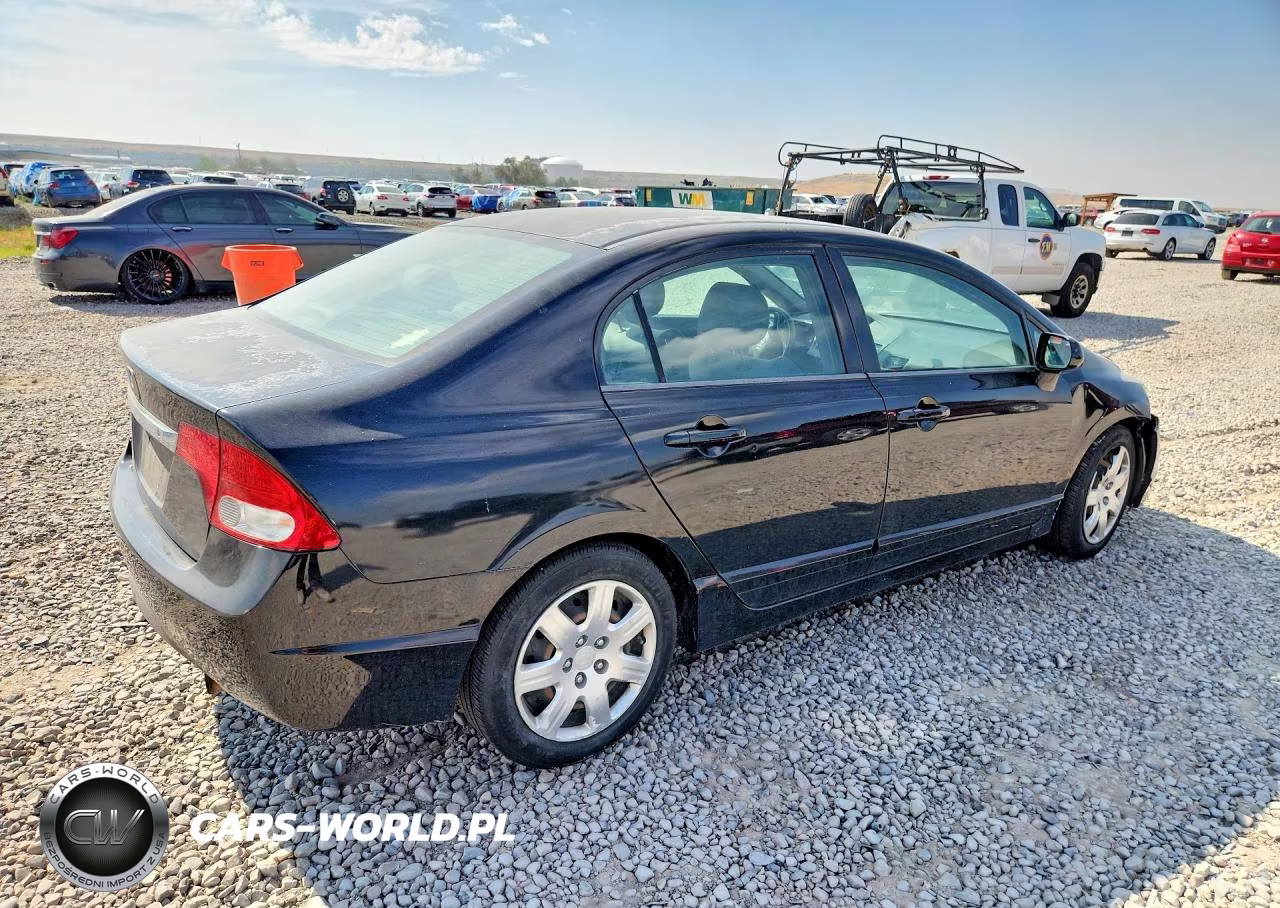2011 Honda Civic Lx VIN:2HGFA1E52BH501604 - 3