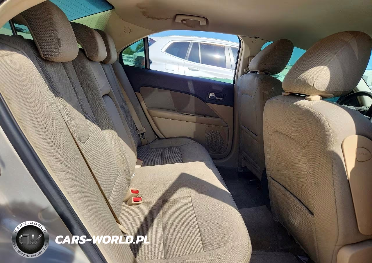 2010 Ford Fusion Se VIN:3FAHP0HA5AR334592 - 10