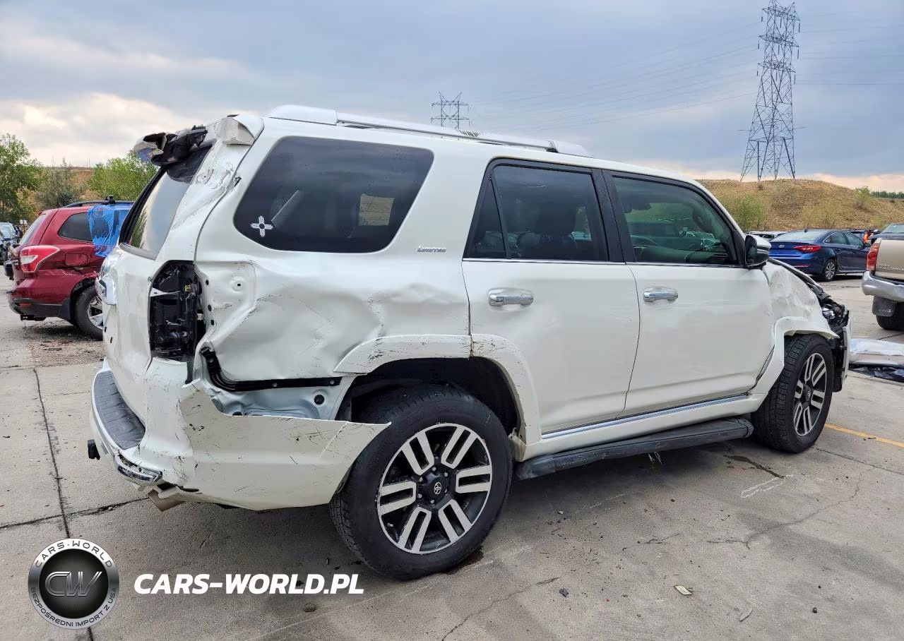 2020 Toyota 4Runner Limited VIN:JTEBU5JR7L5772327 - 3