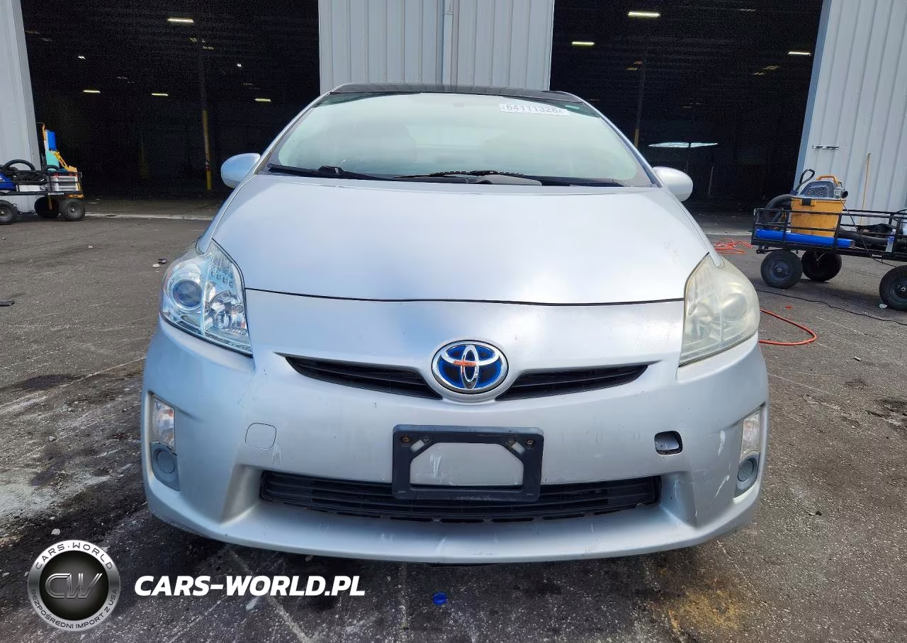 2011 Toyota Prius Three VIN:JTDKN3DU6B5311334 - 5