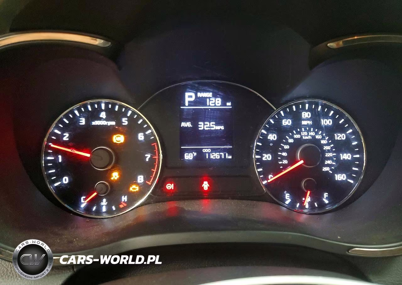 2017 Kia Forte Lx VIN:3KPFK4A78HE011709 - 9