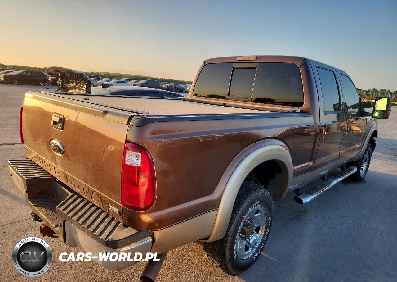 2011 Ford F250 Super Duty VIN:1FT7W2B68BEA87632 - 3
