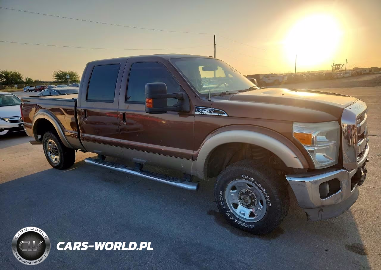 2011 Ford F250 Super Duty VIN:1FT7W2B68BEA87632 - 4