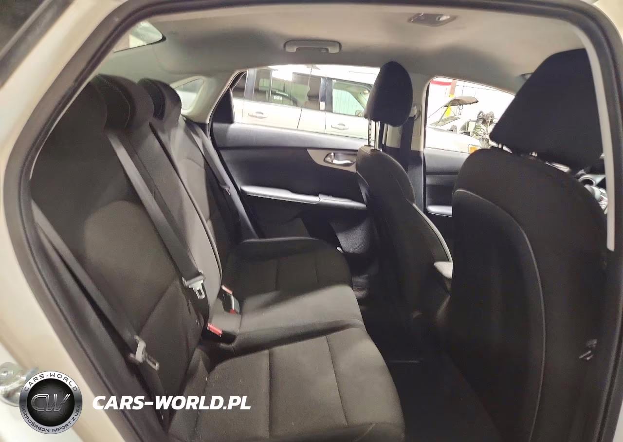 2023 Kia Forte Lxs VIN:3KPF24AD1PE630138 - 10