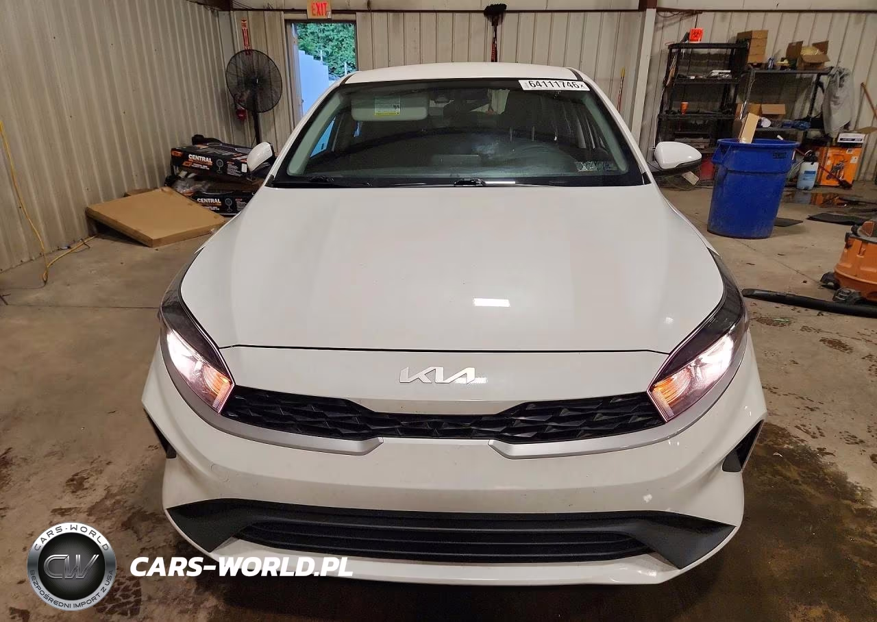 2023 Kia Forte Lxs VIN:3KPF24AD1PE630138 - 5
