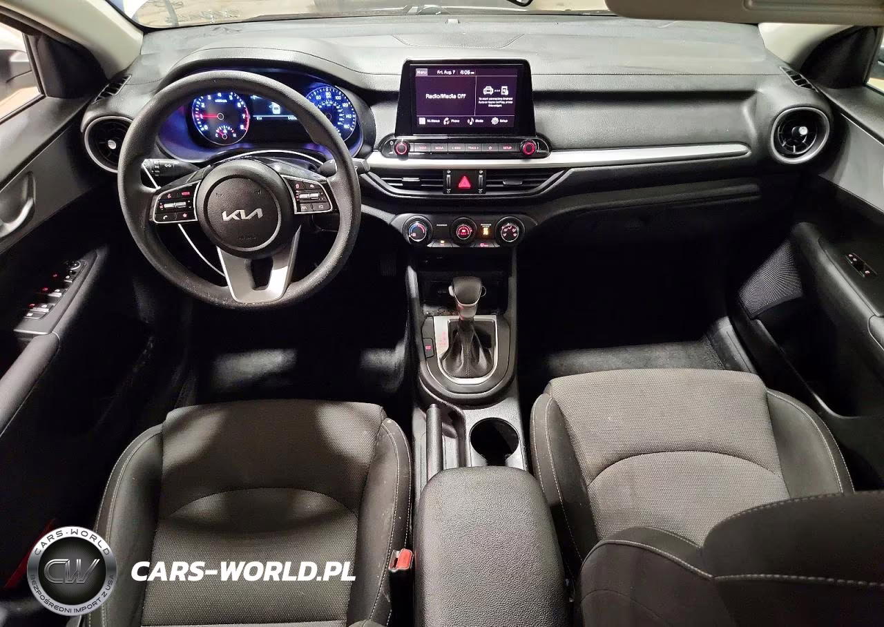 2023 Kia Forte Lxs VIN:3KPF24AD1PE630138 - 8