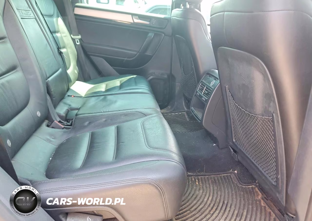 2014 Volkswagen Touareg Tdi VIN:WVGDP9BP0ED013225 - 11