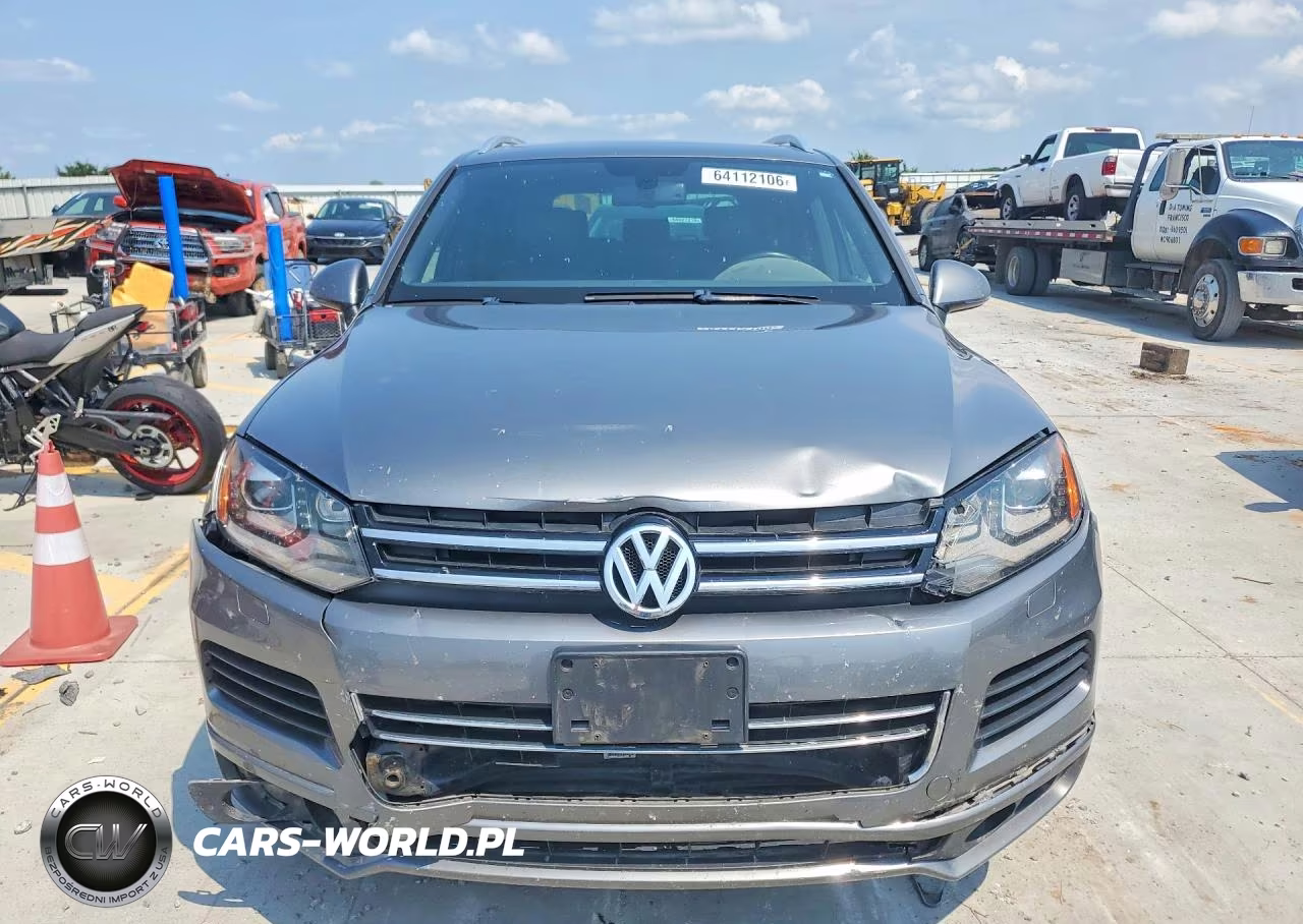 2014 Volkswagen Touareg Tdi VIN:WVGDP9BP0ED013225 - 5