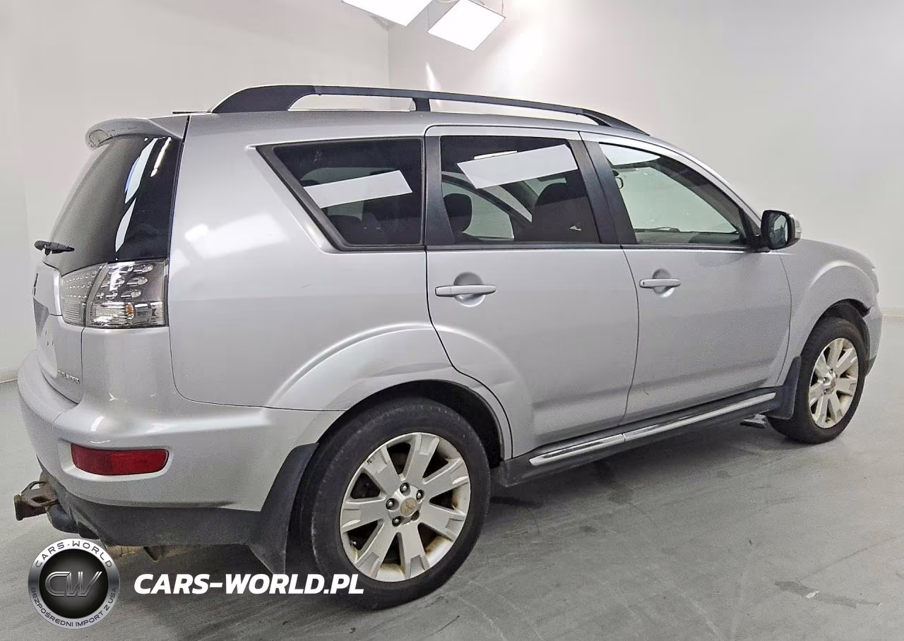 2013 Mitsubishi Outlander Se VIN:JA4JT3AW9DU012379 - 3
