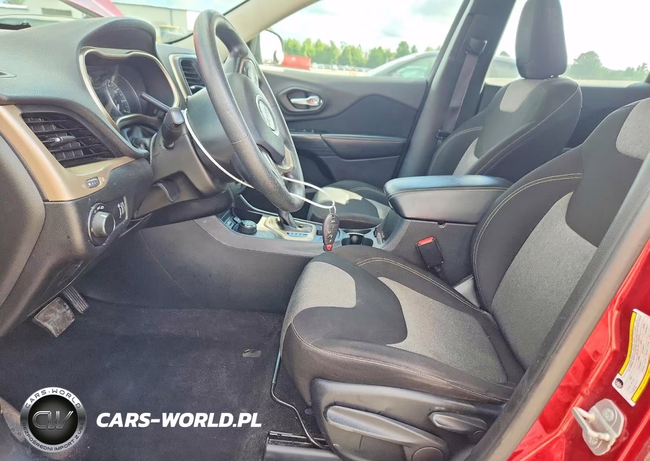 2014 Jeep Cherokee Sport VIN:1C4PJMAB4EW141077 - 7