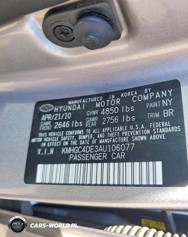 2010 Hyundai Genesis 3.8L VIN:KMHGC4DE3AU106077 - 12