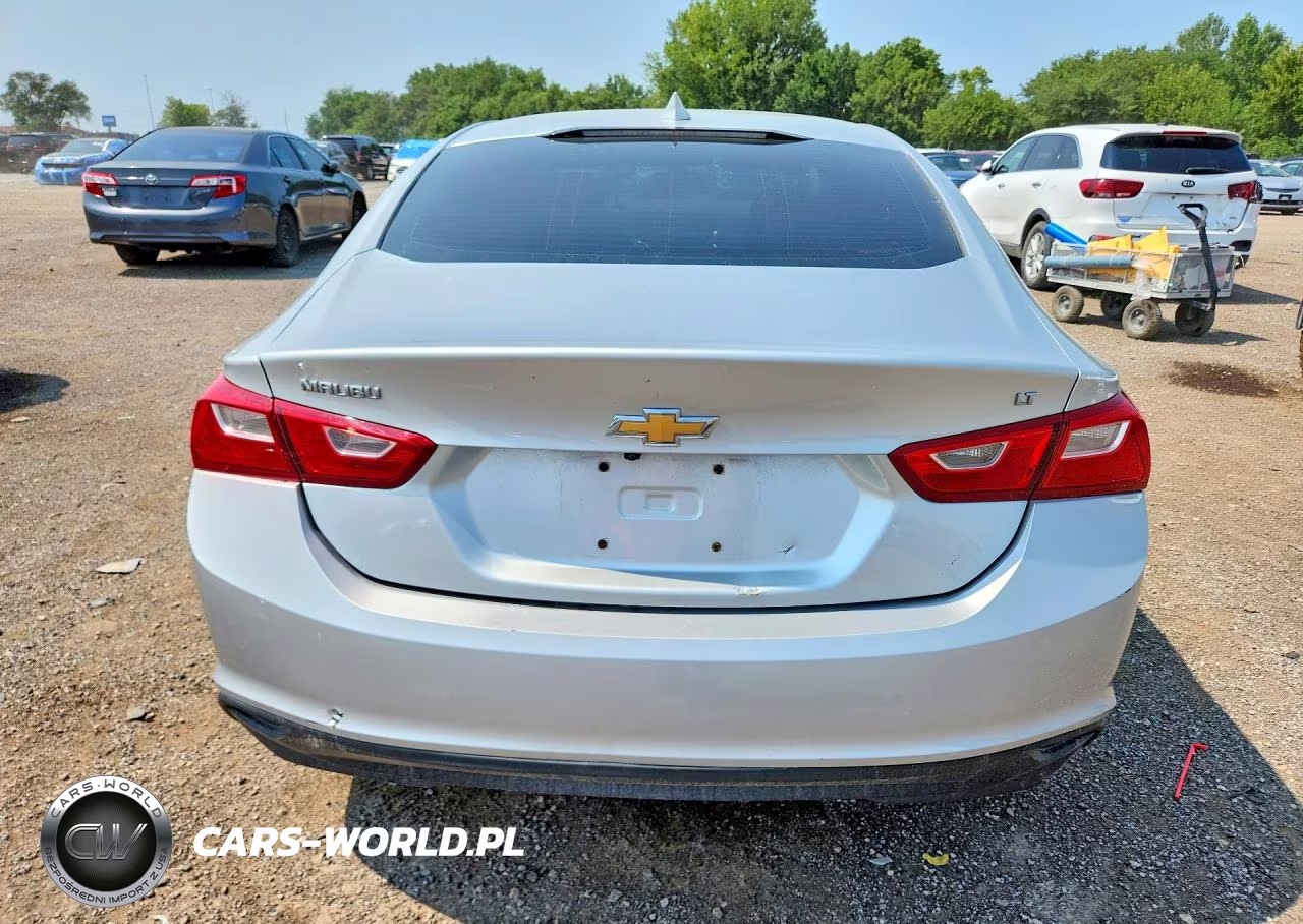 2017 Chevrolet Malibu Lt VIN:1G1ZE5ST4HF256107 - 6