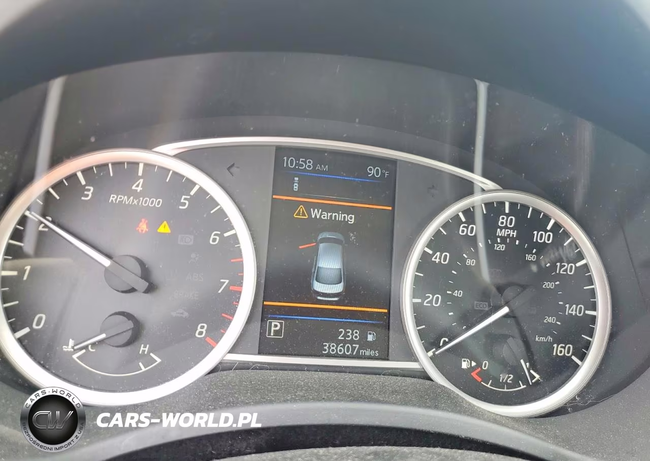 2019 Nissan Sentra S VIN:3N1AB7APXKY448597 - 9