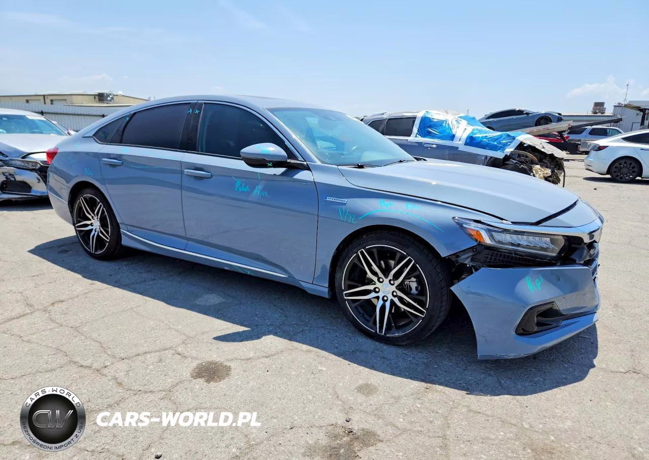 2022 Honda Accord Touring Hybrid VIN:1HGCV3F92NA022753 - 4