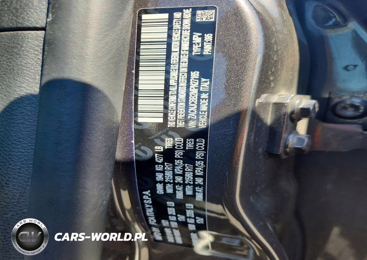 2021 Jeep Renegade Latitude VIN:ZACNJCBB2MPN27165 - 13