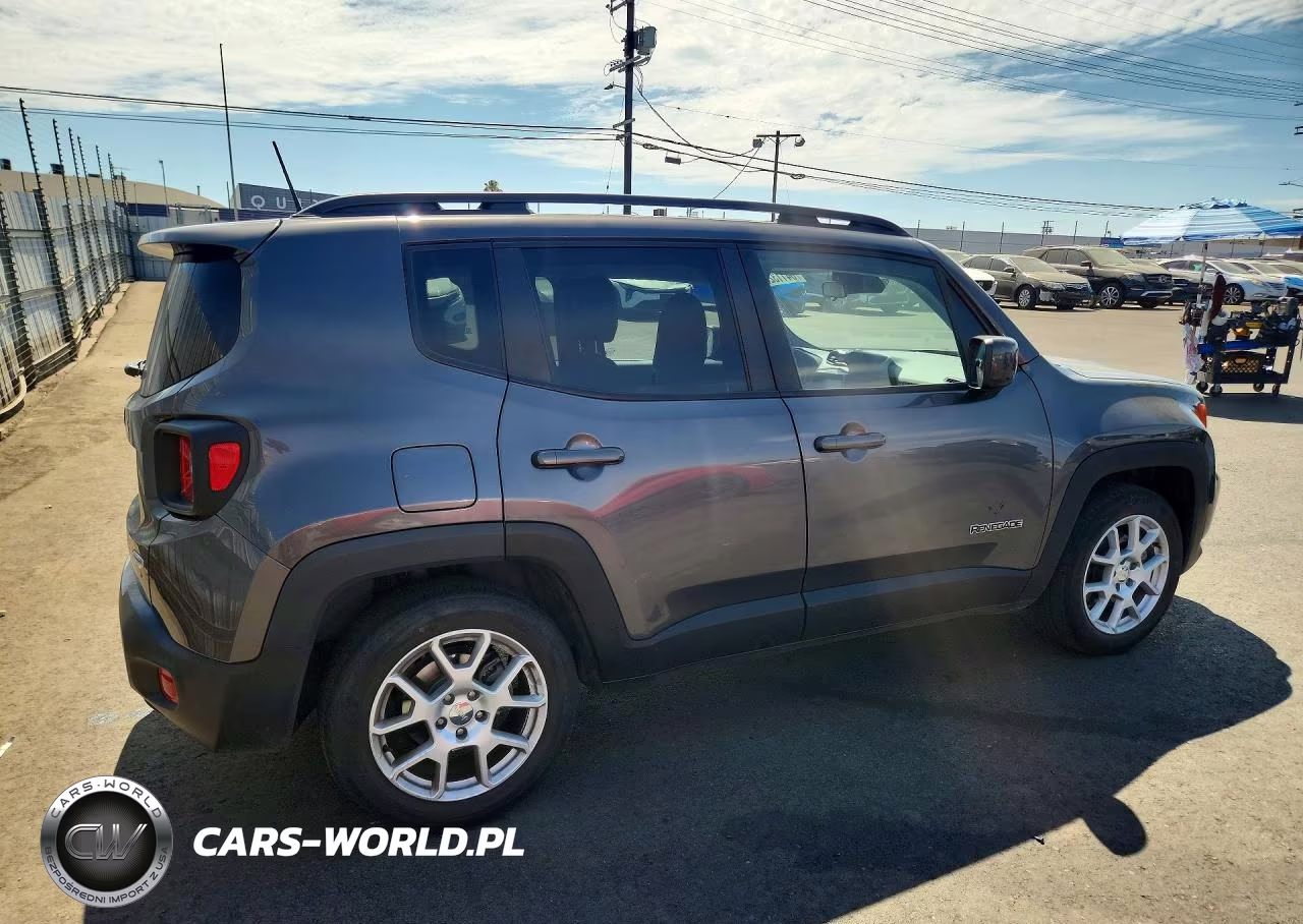 2021 Jeep Renegade Latitude VIN:ZACNJCBB2MPN27165 - 3