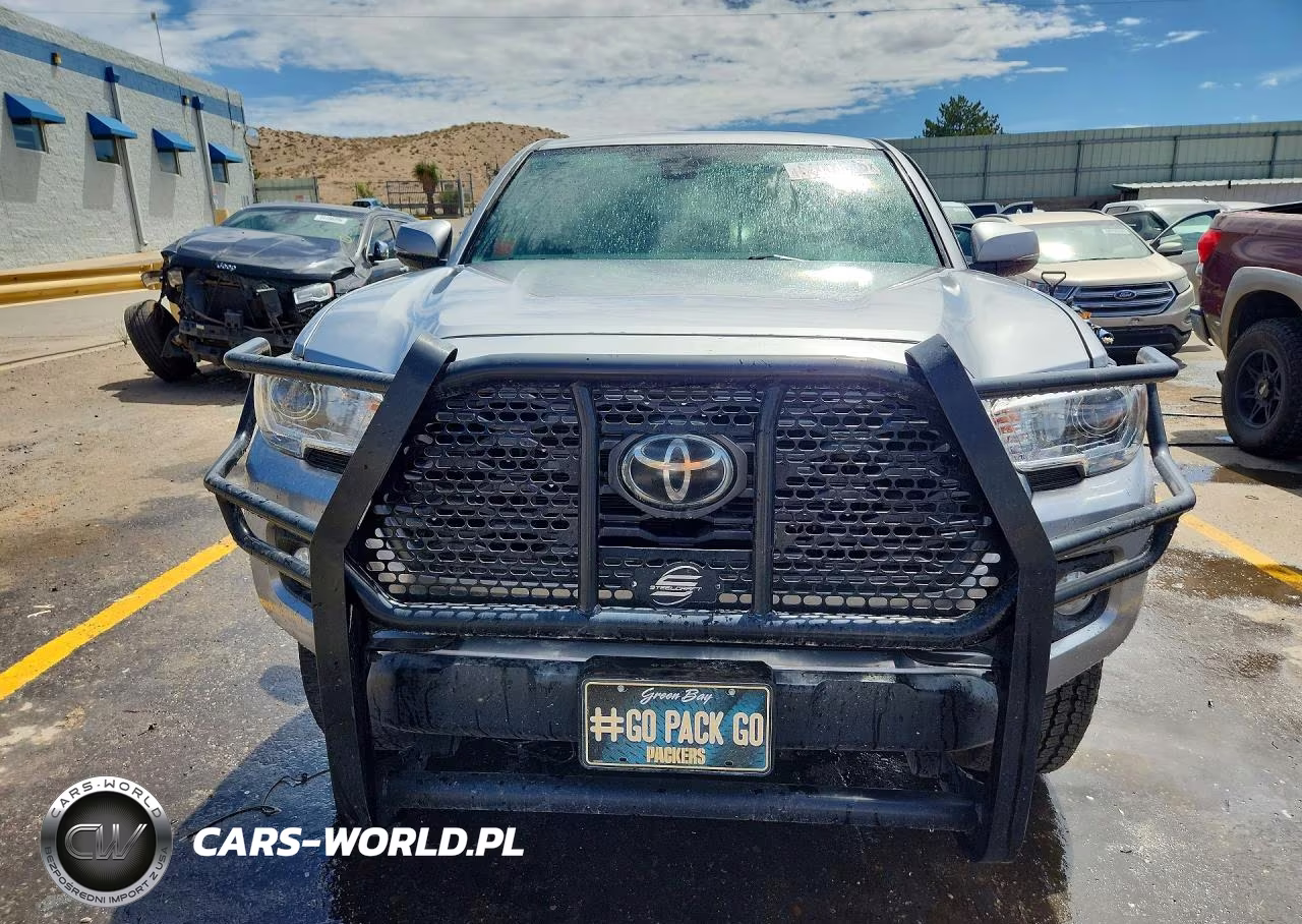 2020 Toyota Tacoma Trd Off-Road VIN:5TFCZ5AN1LX220544 - 5