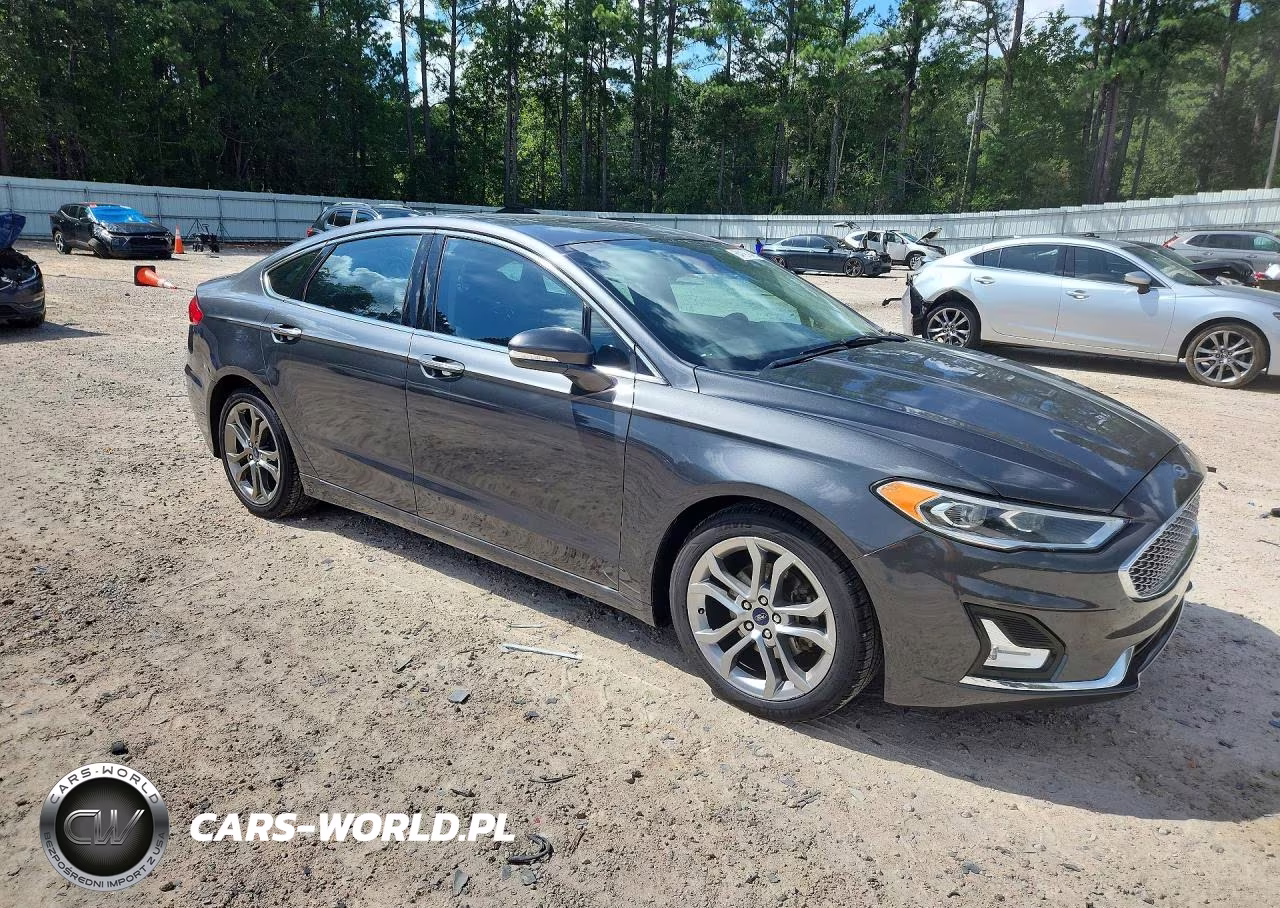 2020 Ford Fusion Titanium VIN:3FA6P0RU8LR182309 - 4