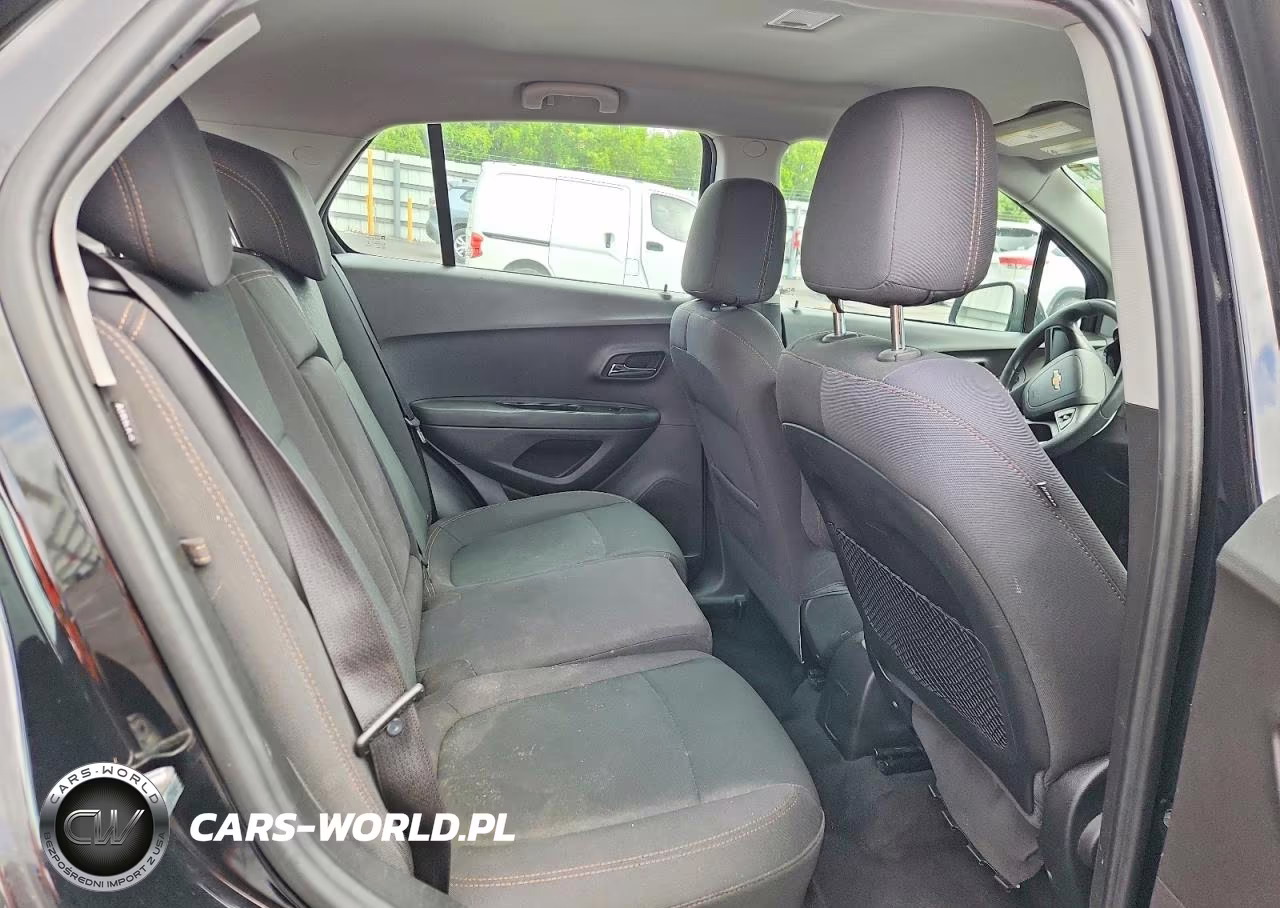 2018 Chevrolet Trax Ls VIN:3GNCJNSB3JL210609 - 10