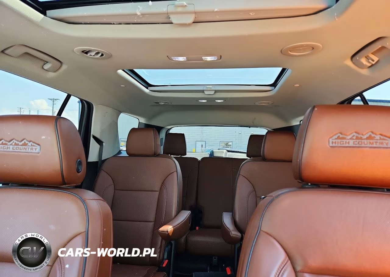 2019 Chevrolet Traverse High Country VIN:1GNEVJKW0KJ289982 - 10