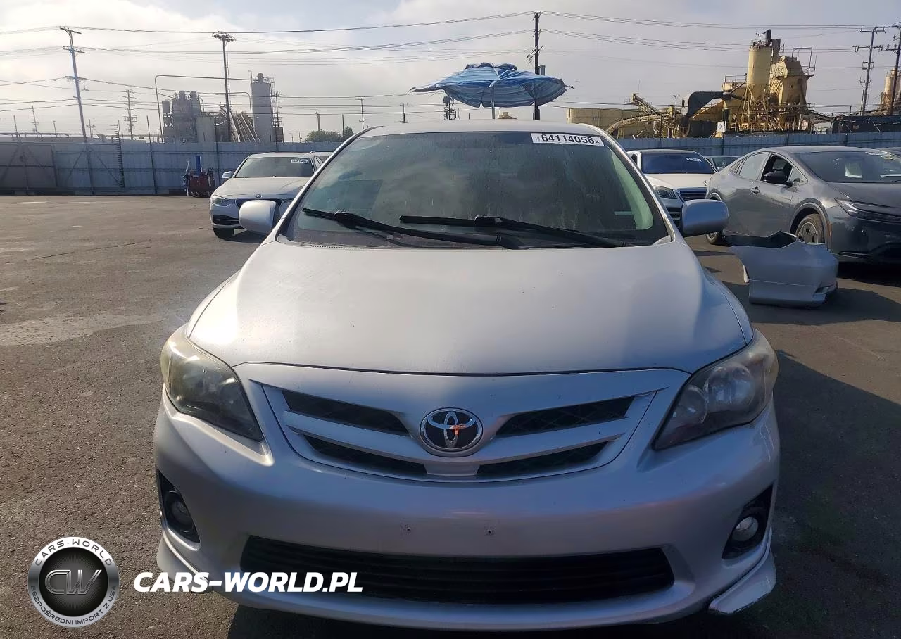 2011 Toyota Corolla S VIN:2T1BU4EE6BC726575 - 5