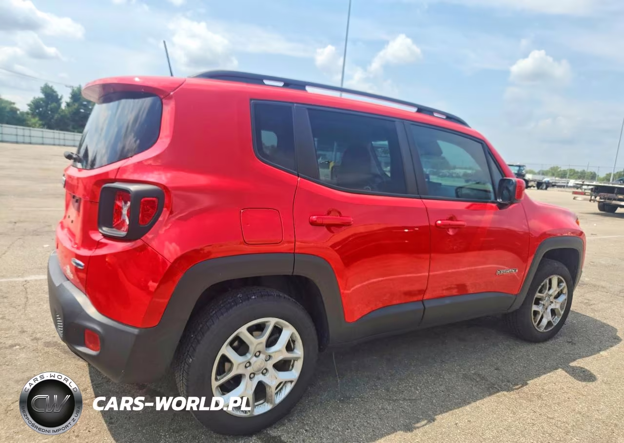 2018 Jeep Renegade Latitude VIN:ZACCJBBB5JPH12715 - 3