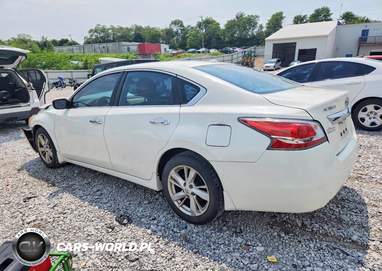 2015 Nissan Altima 2.5 Sv VIN:1N4AL3AP1FC585189 - 2