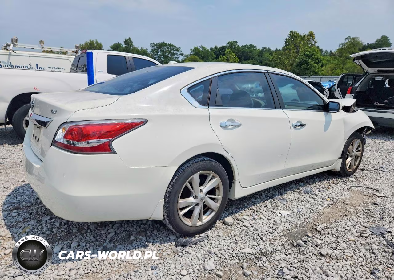 2015 Nissan Altima 2.5 Sv VIN:1N4AL3AP1FC585189 - 3