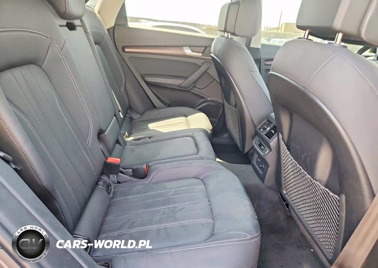 2023 Audi Q5 Premium Plus 45 VIN:WA1EAAFY4P2054917 - 11