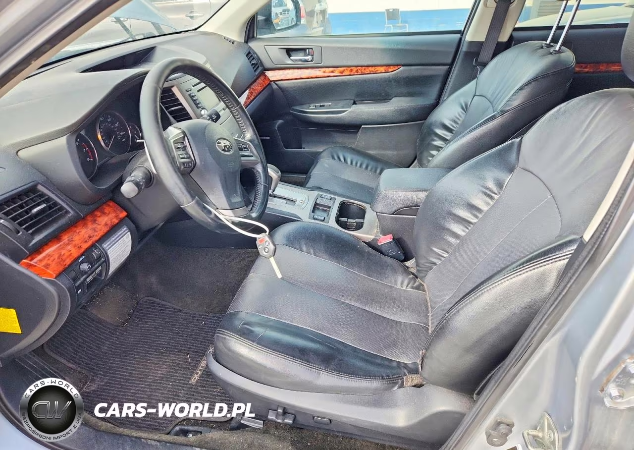 2012 Subaru Outback 2.5I Limited VIN:4S4BRCKC7C3258411 - 7