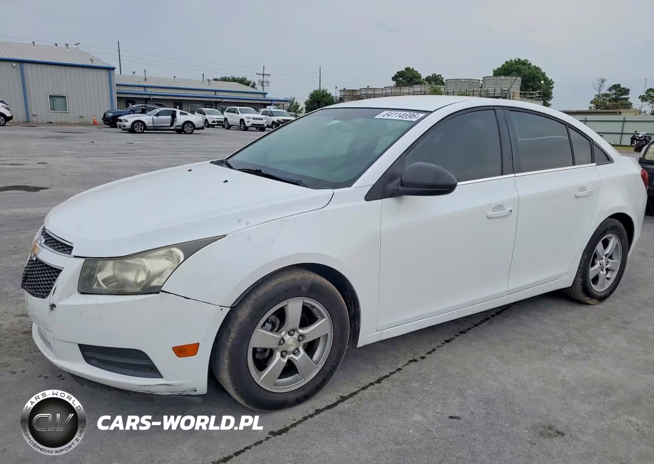2012 Chevrolet Cruze Ls – zdjęcie 1 z 12