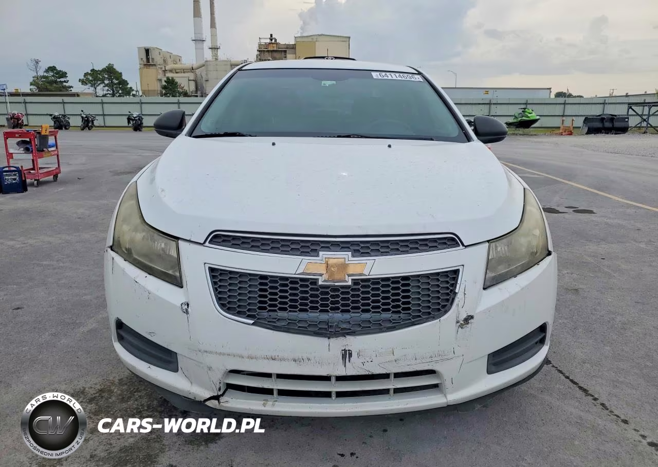 2012 Chevrolet Cruze Ls VIN:1G1PD5SH2C7321299 - 5