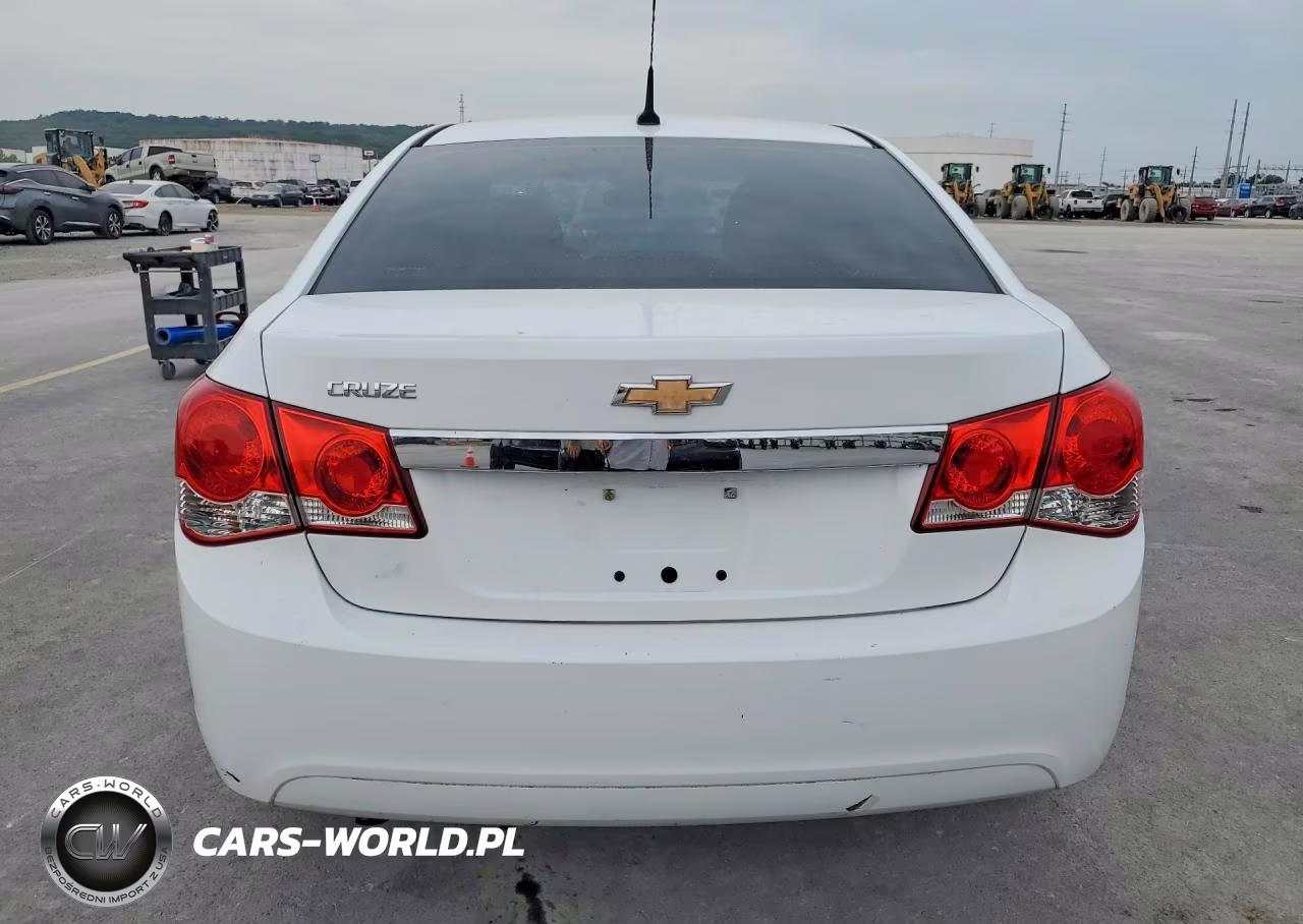 2012 Chevrolet Cruze Ls VIN:1G1PD5SH2C7321299 - 6