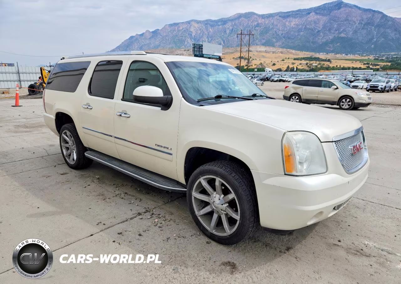 2010 GMC Yukon Xl Denali VIN:1GKUKMEF7AR147837 - 4