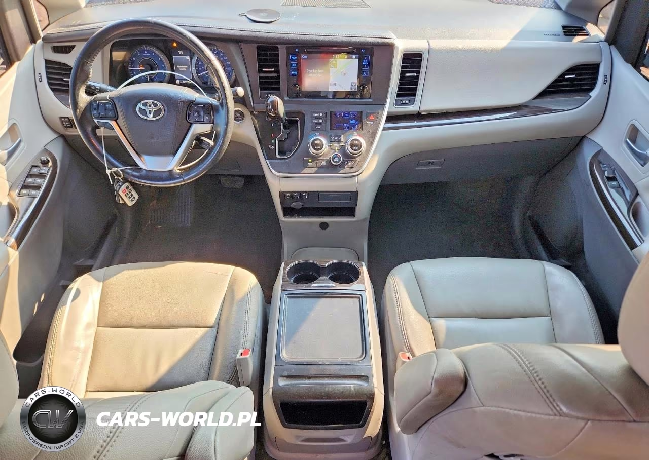 2017 Toyota Sienna Xle 7-Passenger VIN:5TDDZ3DC4HS159125 - 8
