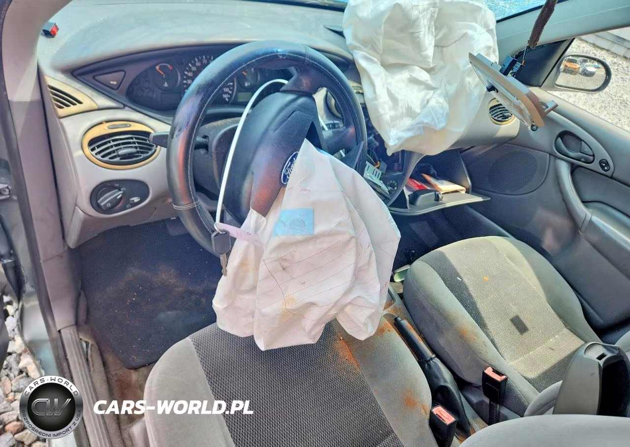 2003 Ford Focus Se VIN:1FAFP36383W213942 - 8