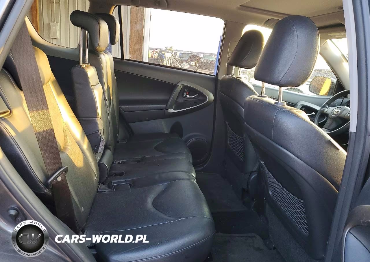 2011 Toyota Rav4 Sport VIN:JTMRK4DV8B5102599 - 11