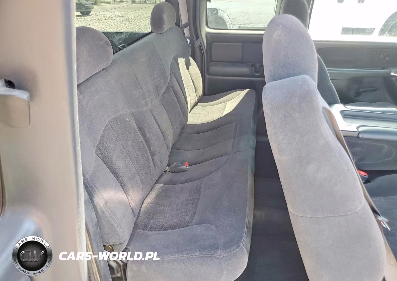 2002 Chevrolet Silverado K2500 VIN:1GCGK29UX2Z321147 - 11