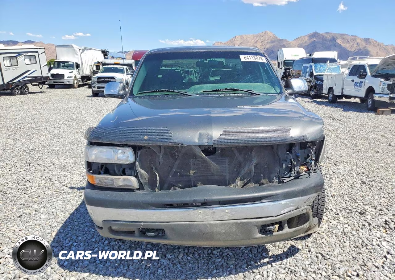 2002 Chevrolet Silverado K2500 VIN:1GCGK29UX2Z321147 - 5