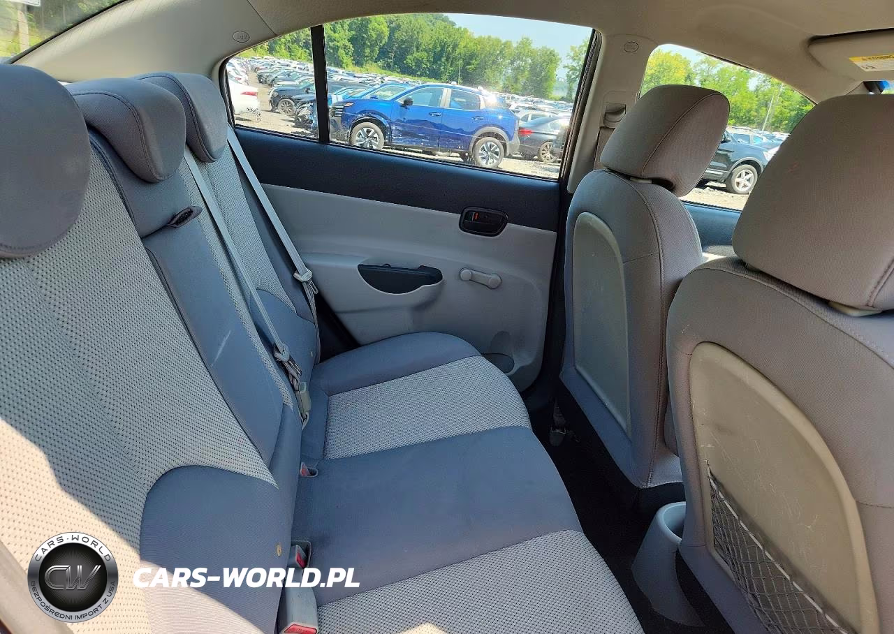 2010 Hyundai Accent Gls VIN:KMHCN4AC5AU505374 - 10