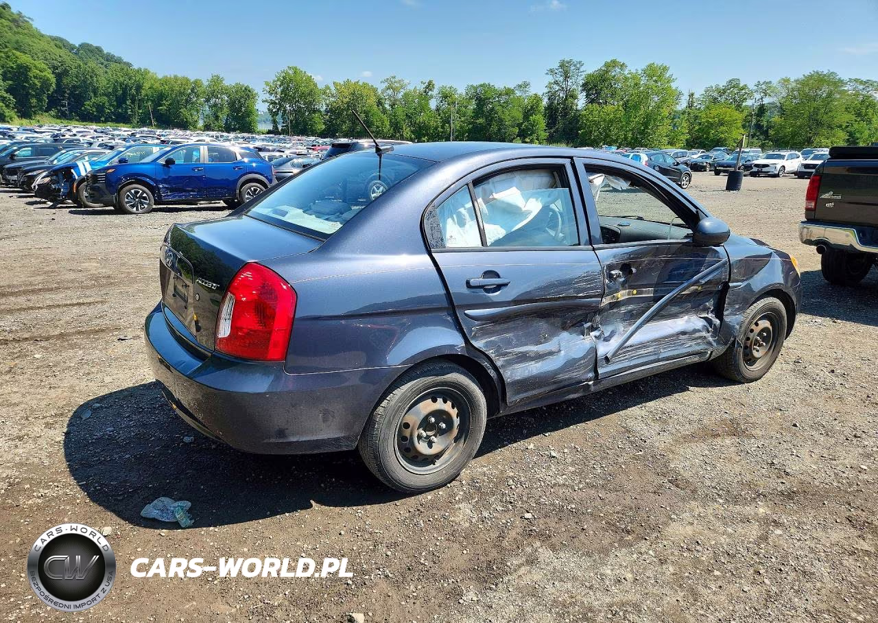 2010 Hyundai Accent Gls VIN:KMHCN4AC5AU505374 - 3