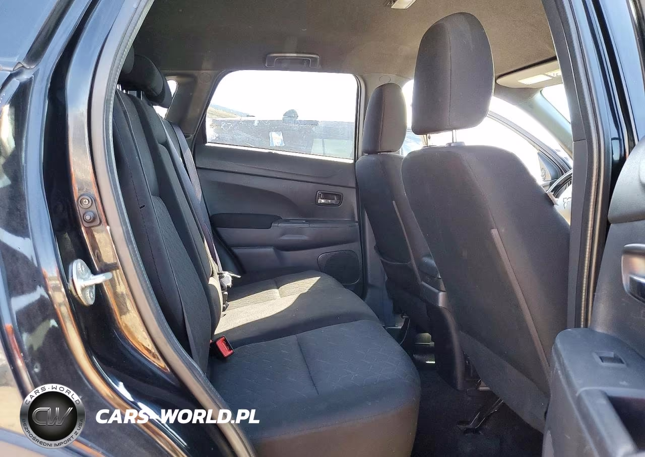 2020 Mitsubishi Outlander Sport Es VIN:JA4AP3AU4LU025106 - 11