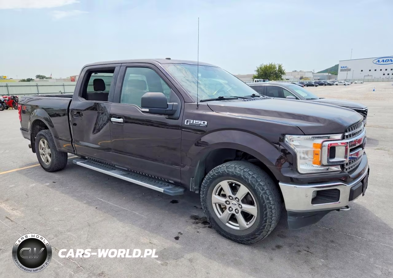 2018 Ford F150 Supercrew VIN:1FTFW1E56JFE28558 - 4